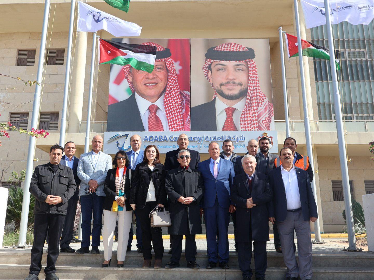 خليفات   ..  الاعلان قريبا عن 50 الى 100 وظيفه في ميناء العقبه الرئيس