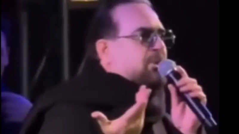 وائل جسار ينفعل على منظمي حفله في بغداد ..  ويغادر غاضباً