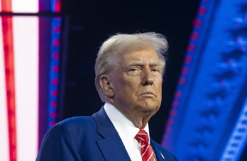 ترامب يمدد العقوبات الأمريكية المفروضة على روسيا لمدة عام