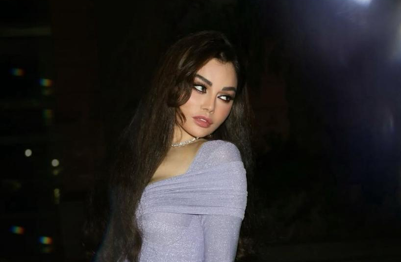 هيفاء وهبي تتألق بفستان لافندر أنيق
