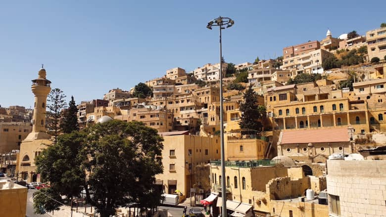 انطلاق فعاليات أمسيات العيد في السلط