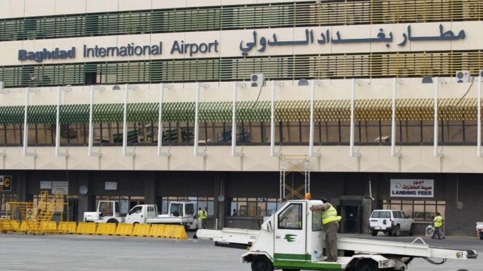 هجمات ليلية بالصواريخ والمسيرات على مجمع مطار بغداد الدولي