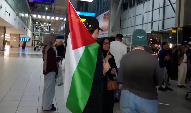 رحلات غامضة تنقل فلسطينيين من غزة إلى جنوب أفريقيا
