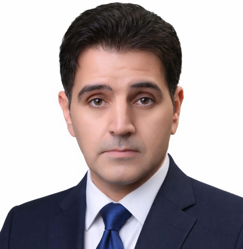 زئير اسد بقلب قط 