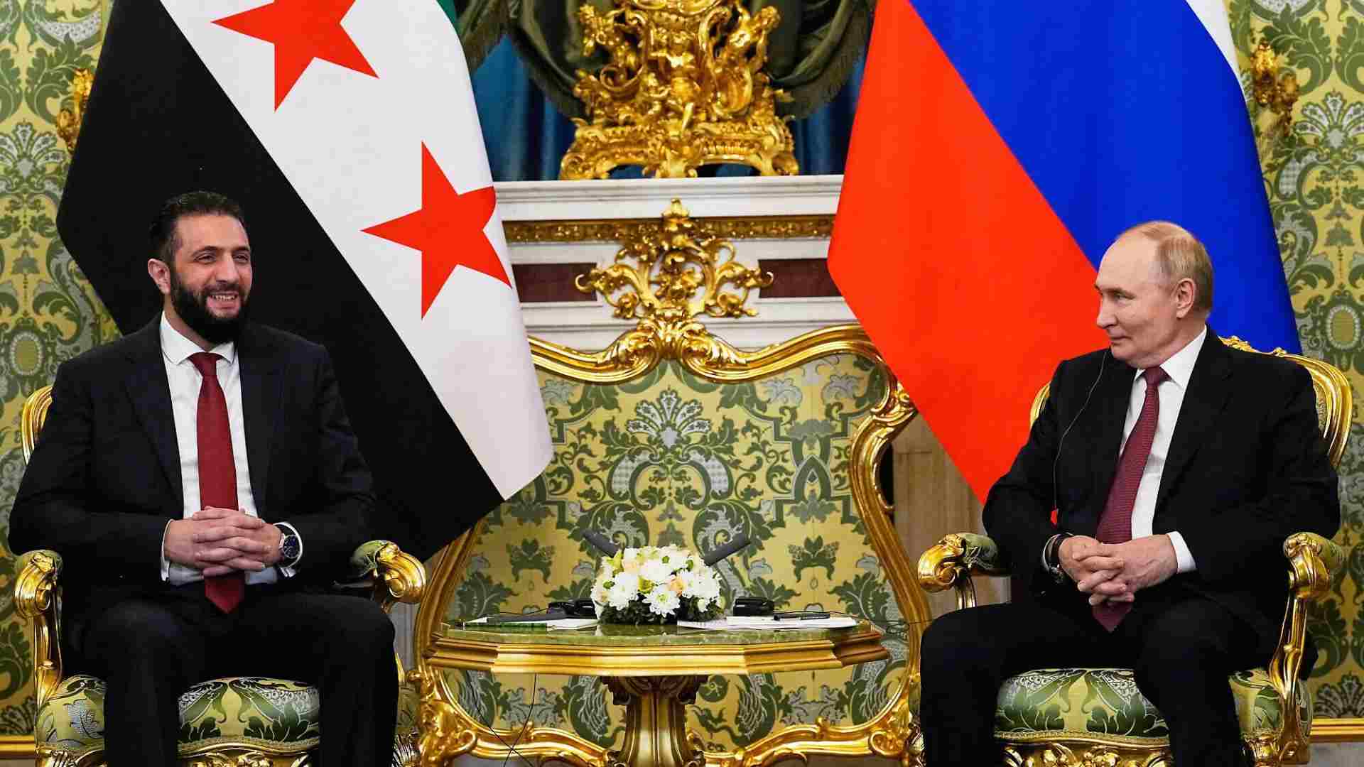 بوتين يهنئ الشرع بذكرى عام على التغيير في سوريا