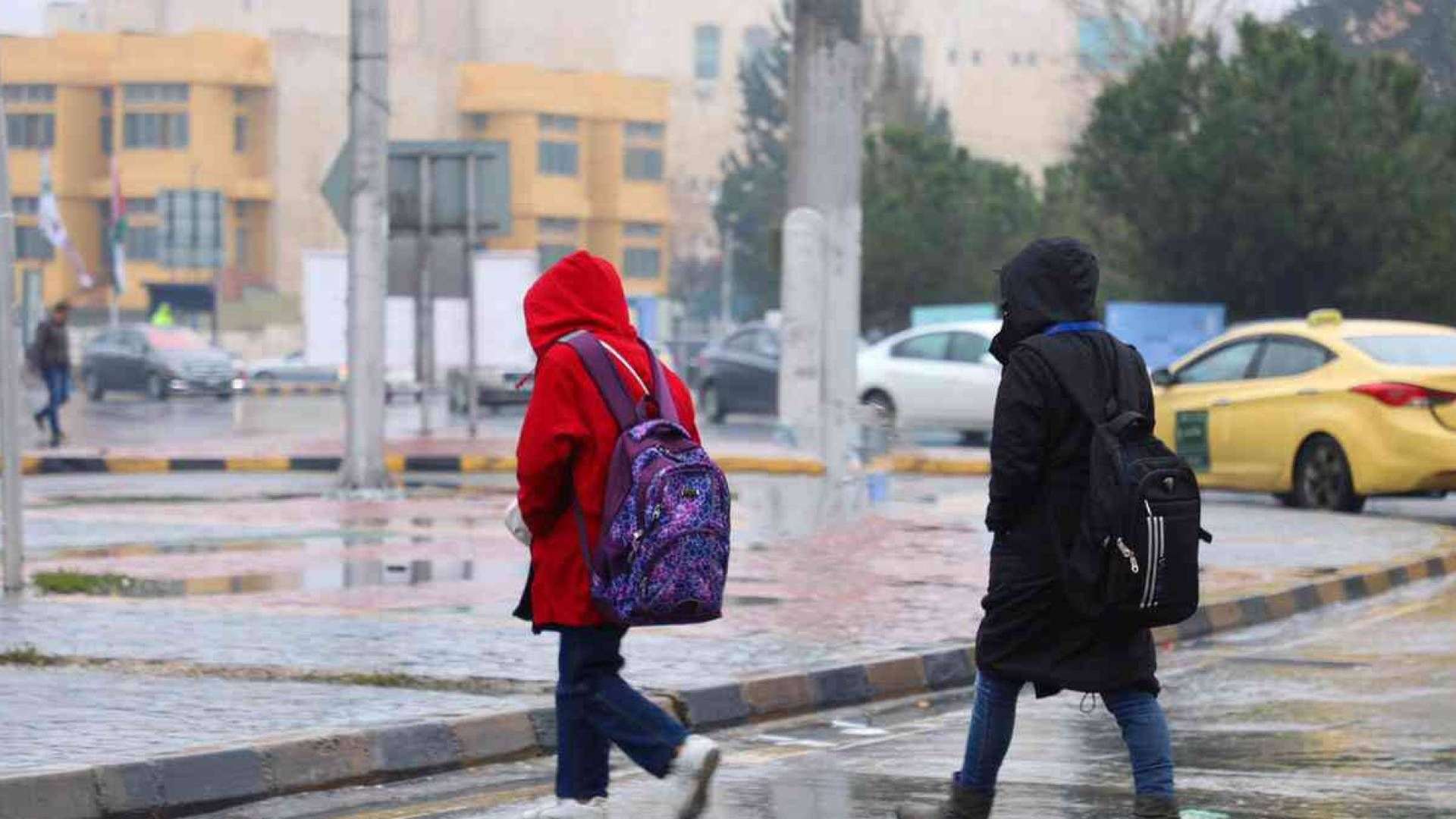 تأخير دوام المدارس في لواء بصيرا حتى العاشرة صباحا