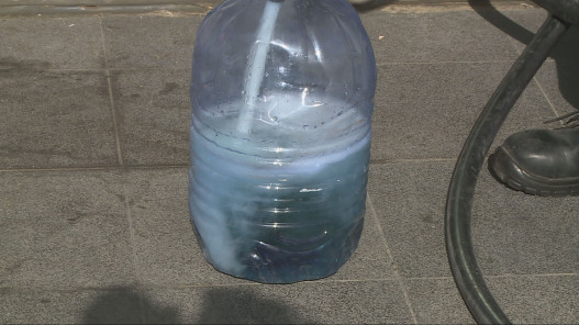 توضيح حول إضافة المادة الكاشفة اللونية للكاز