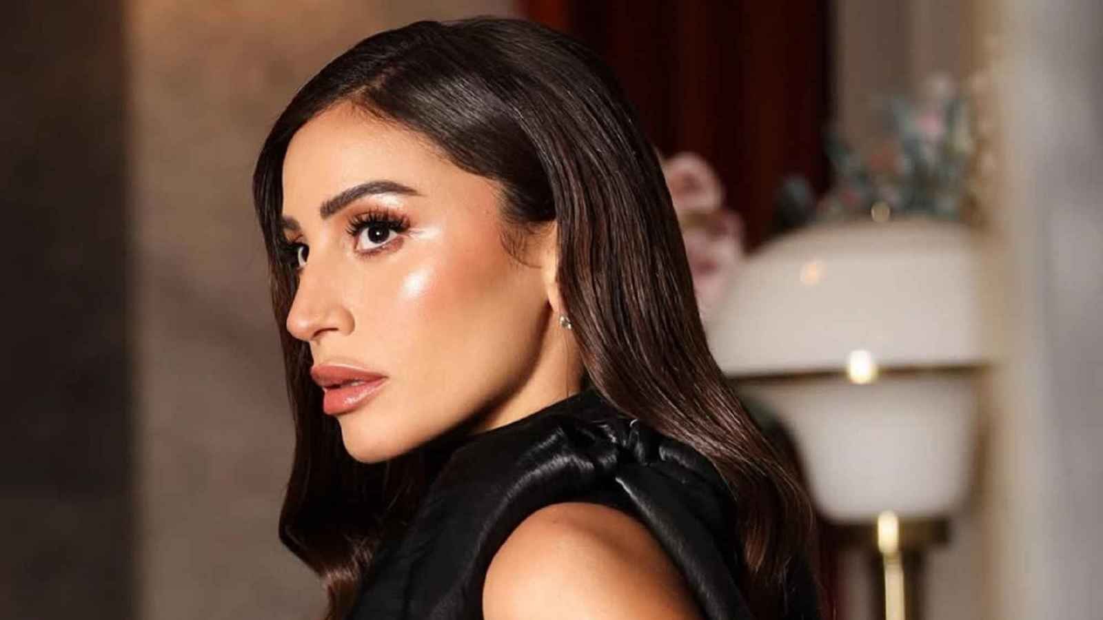 حلا شيحا تدافع عن دينا الشربيني وتهاجم مروّجي الشائعات