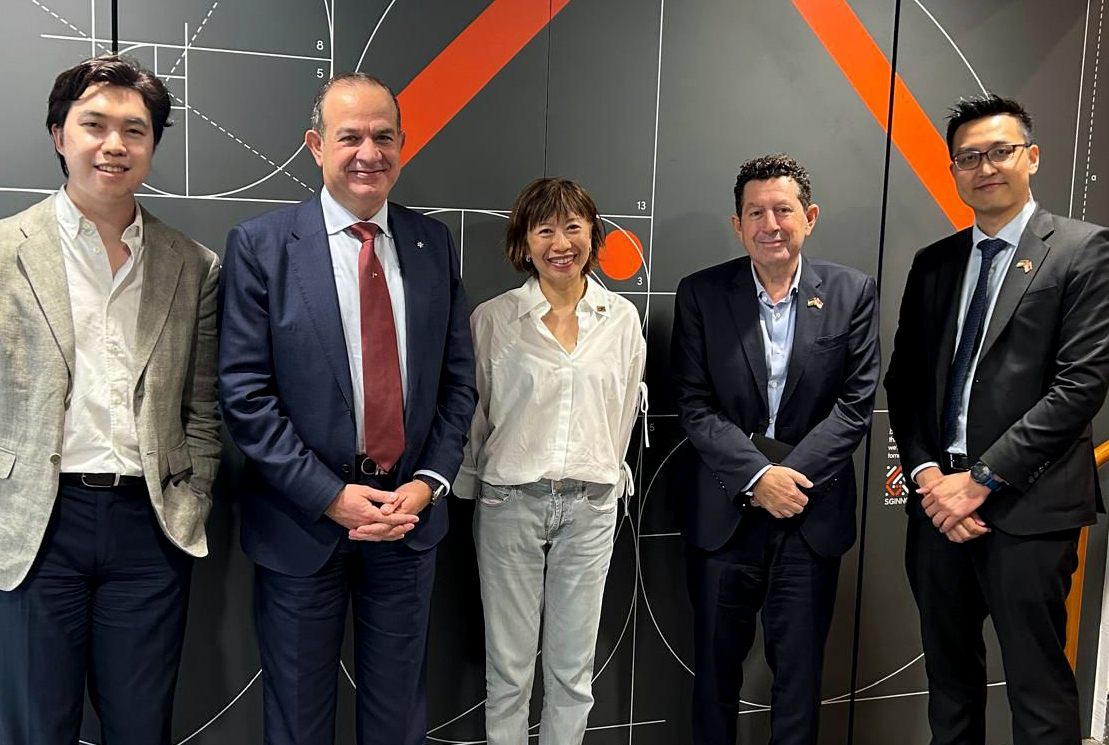 الاقتصاد الرقمي تبحث وشركات سنغافورية الاستثمارات التقنية