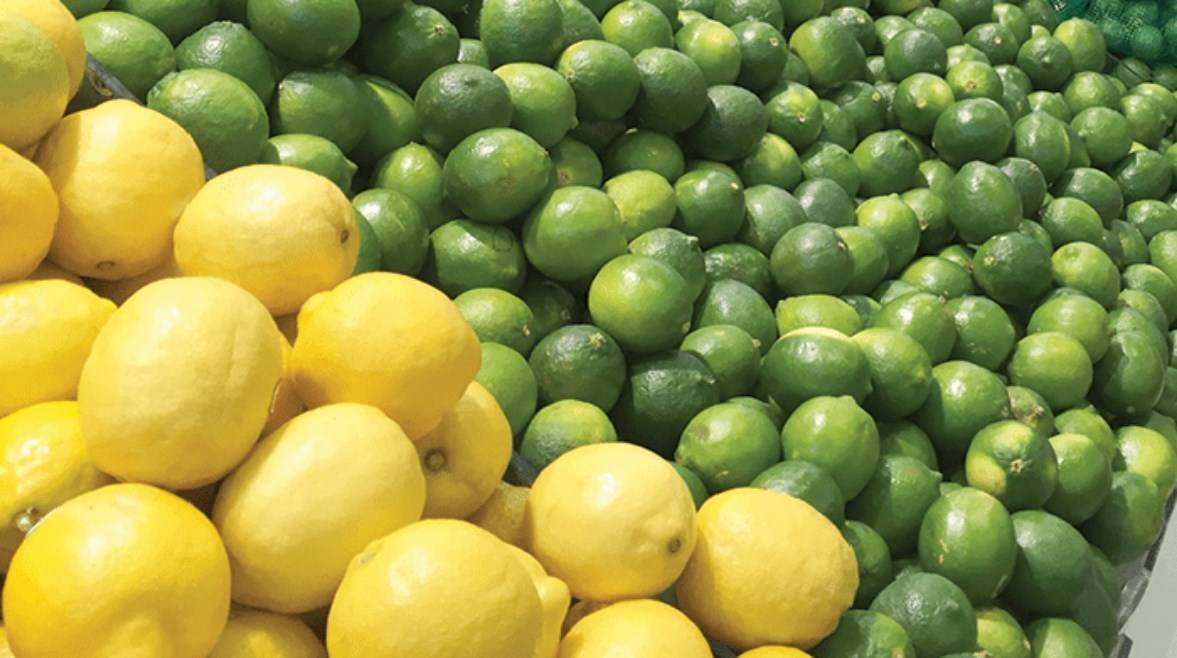 كيلو الليمون يصل إلى 90 قرشاً ..  أسعار الخضار في سبعة رمضان