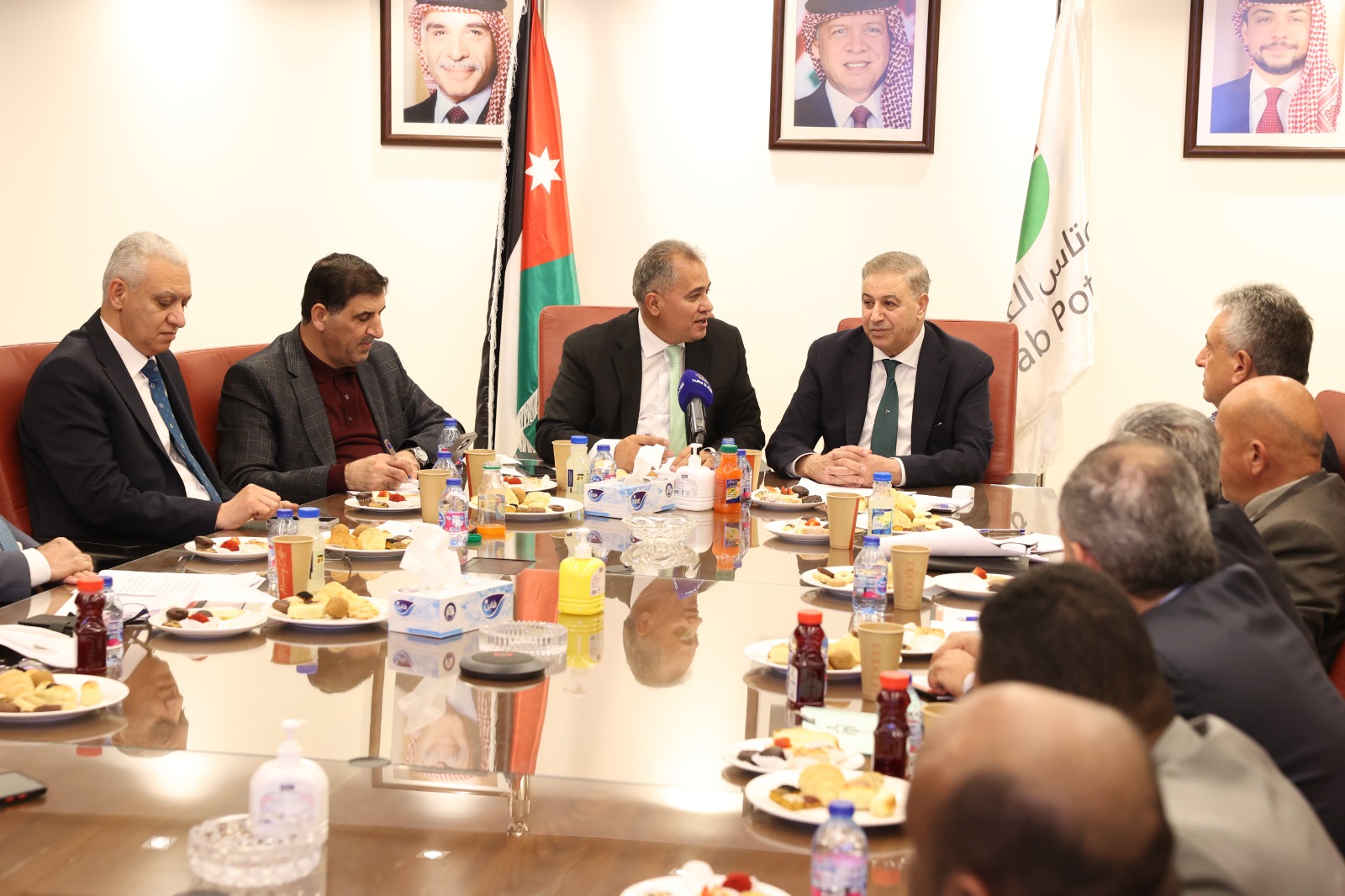 مبادرة النيابية تزور البوتاس العربية