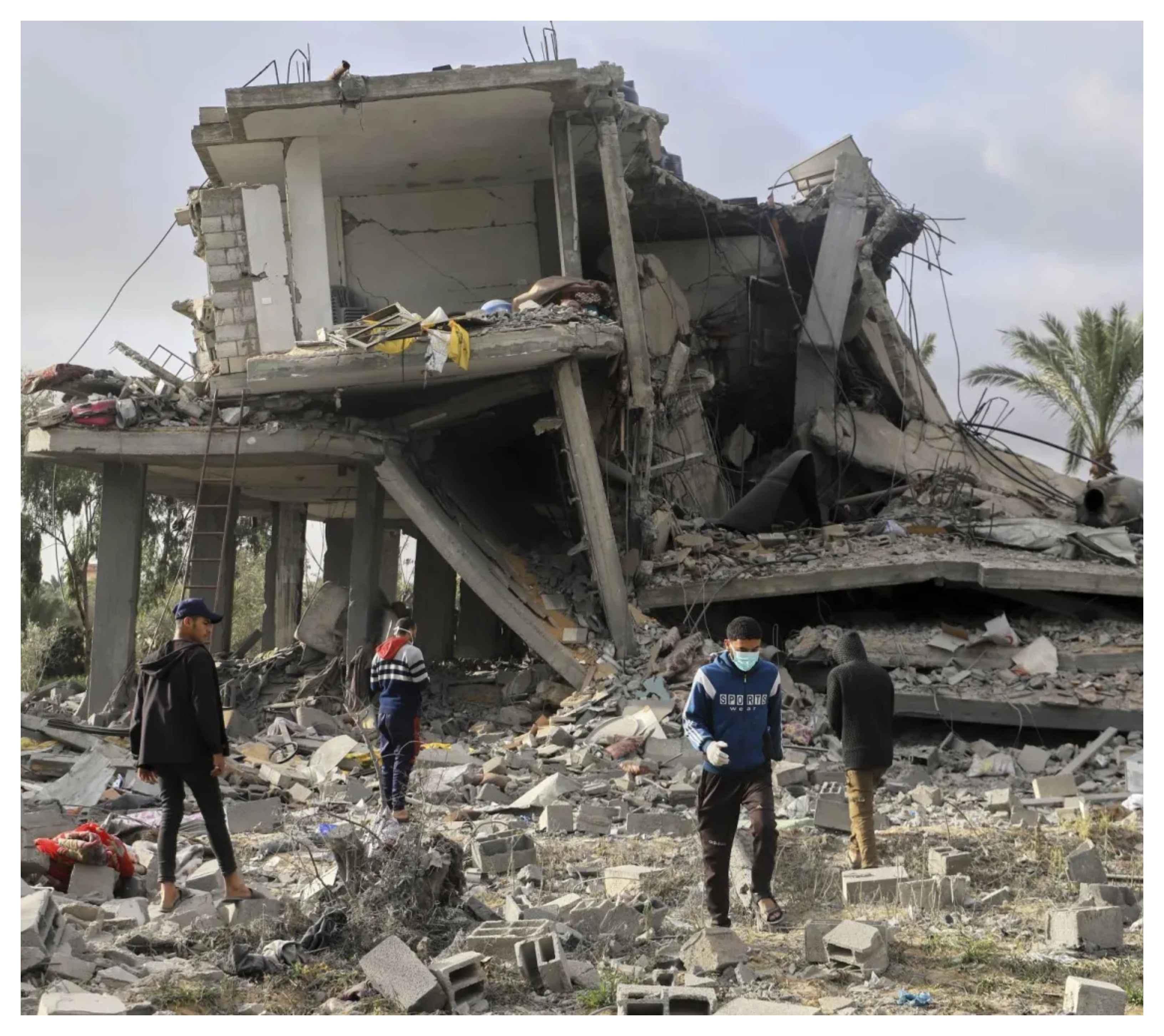 الجيش الإسرائيلي ينسف رفح ويقصف مناطقها