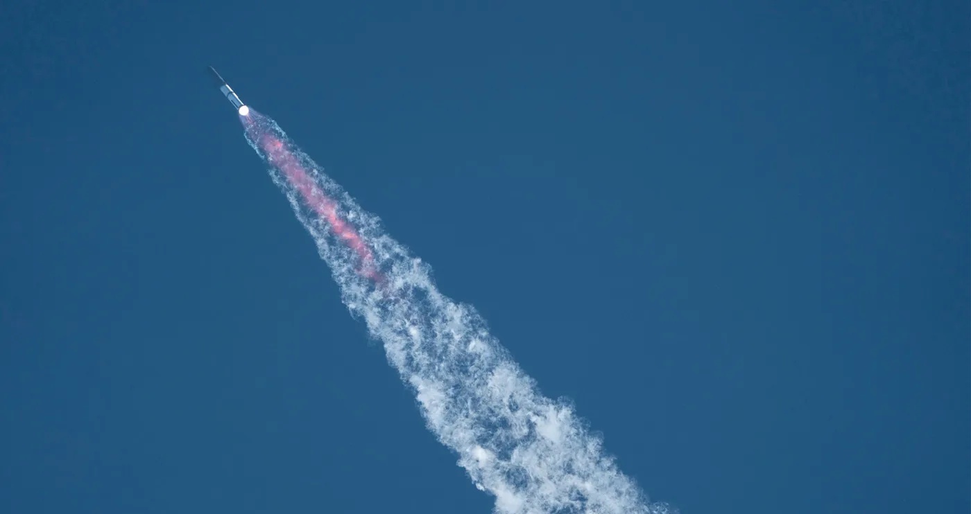 سبيس إكس تقترح خطة مبسطة لإرسال البشر للقمر