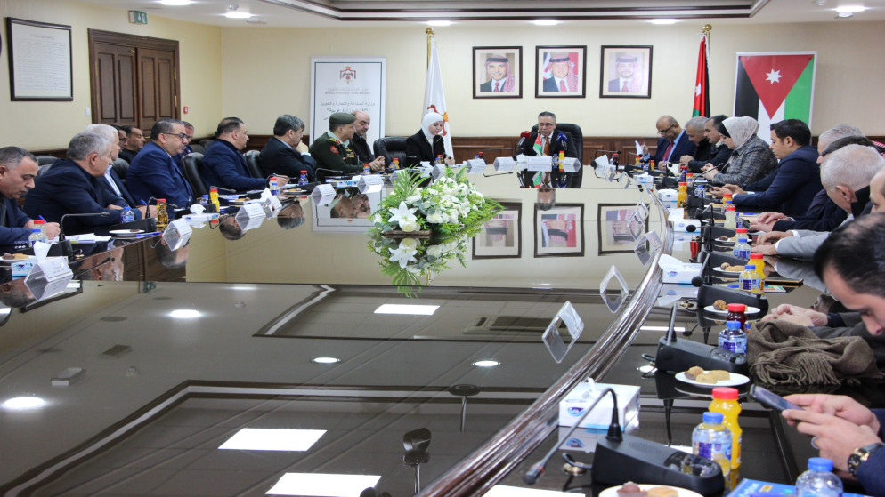 الحكومة تبحث الاستعدادات لشهر رمضان