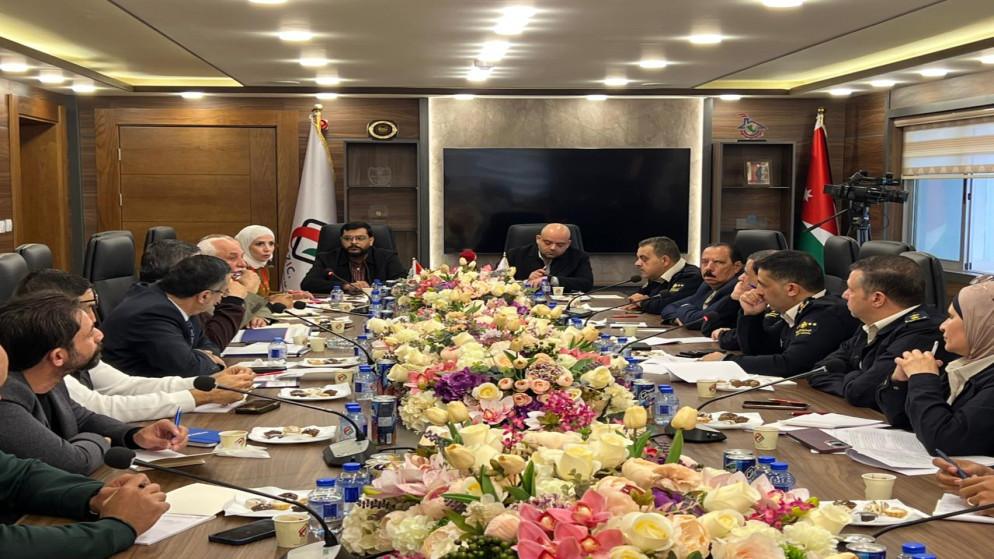 بحث متطلبات القطاع الصناعي في حرة الزرقاء 