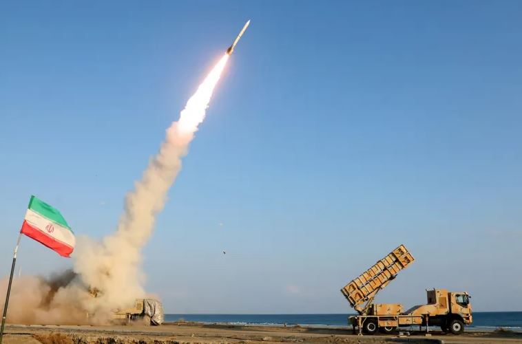 صواريخ إيران تضرب مواقع حساسة بالأراضي المحتلة ..  التفاصيل