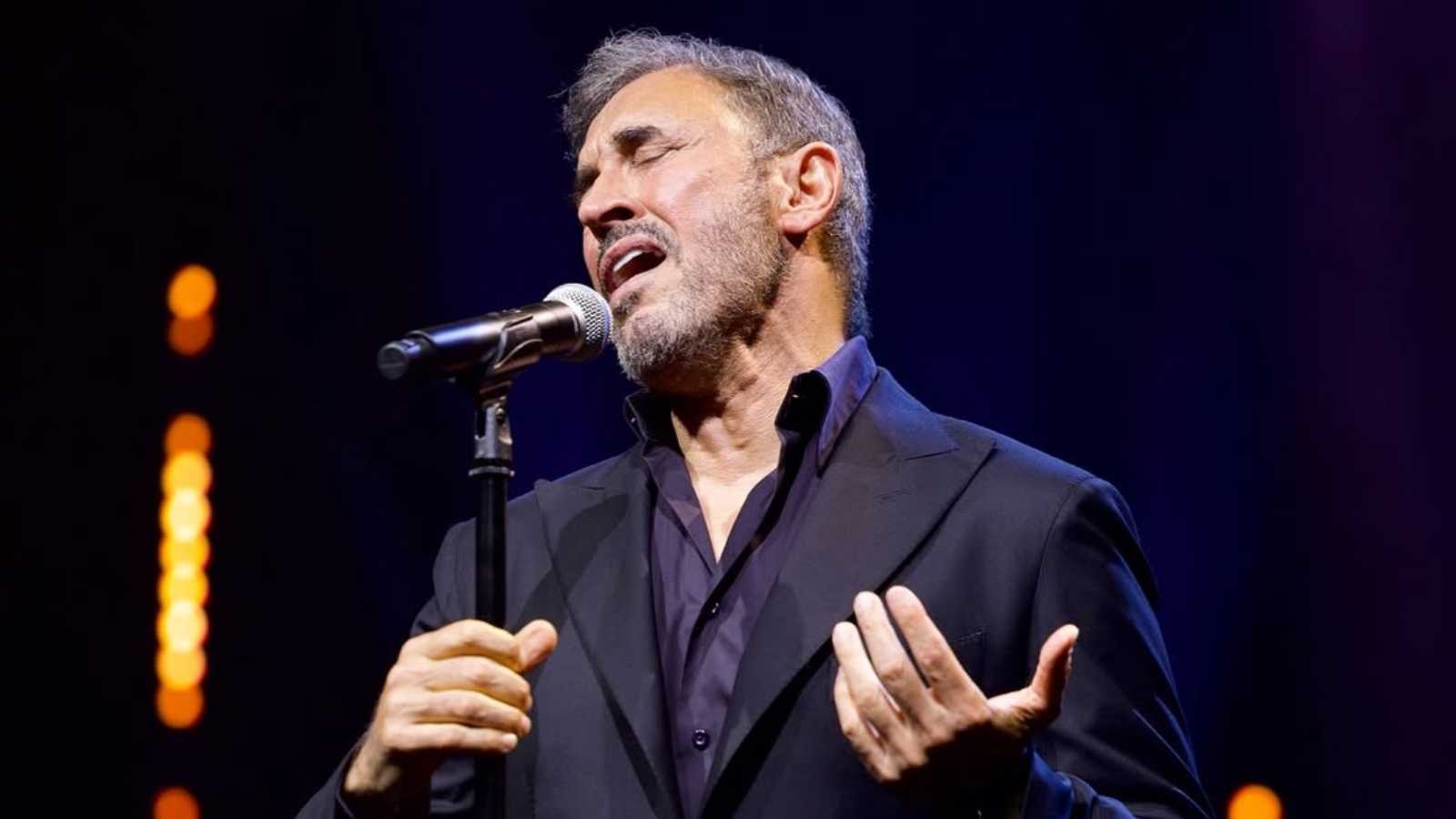 كاظم الساهر يفاجئ جمهور إهدنيات بموقف غير متوقع