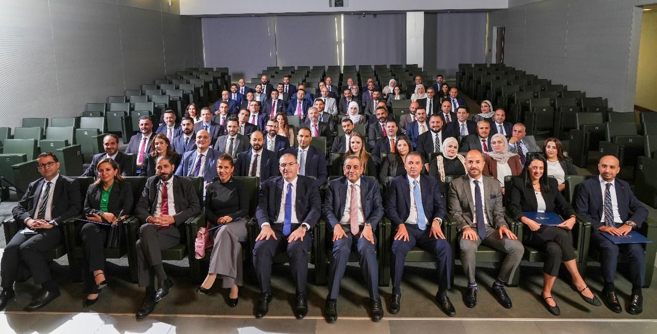 بنك الإسكان يختتم برنامجاً لتطوير المهارات الائتمانية لموظفيه