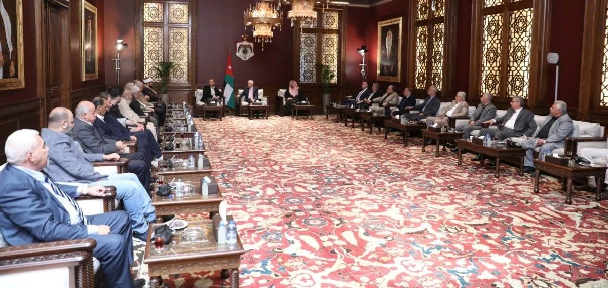 رئيس الديوان الملكي: الأردن ماضٍ بمشروع التحديث بقيادة ملكية