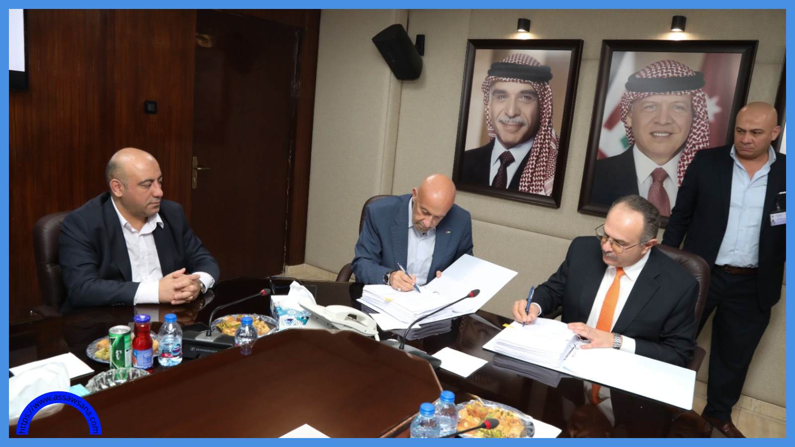 توقيع اتفاقيات صرف صحي جنوب غرب عمان