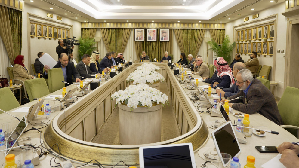 مشتركة الأعيان تبحث مقترح تطوير الخرائط الذكية للأمن المناخي