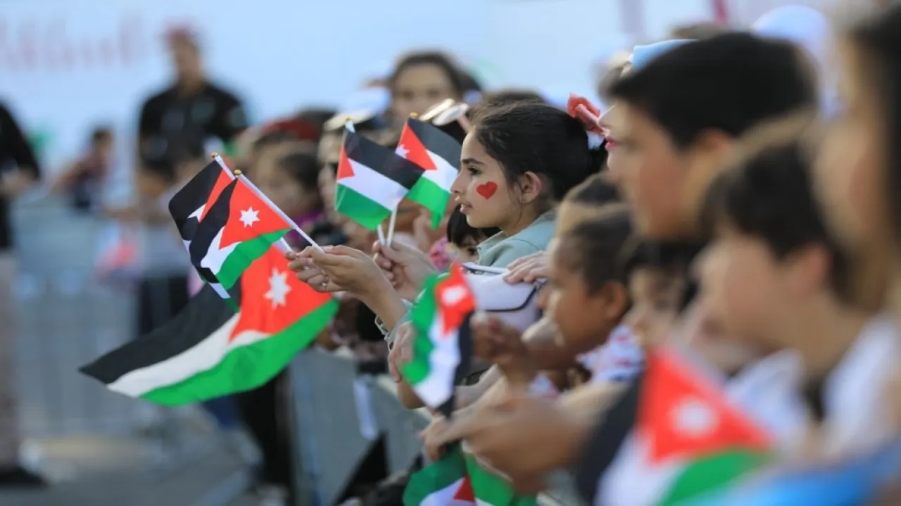 الإحصاءات:  أكثر من 4.7 مليون طفل في المملكة