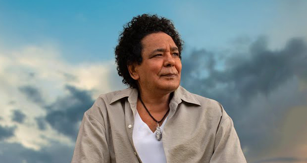 محمد منير يطمئن: بخير وسأعود قريبًا أفضل من السابق