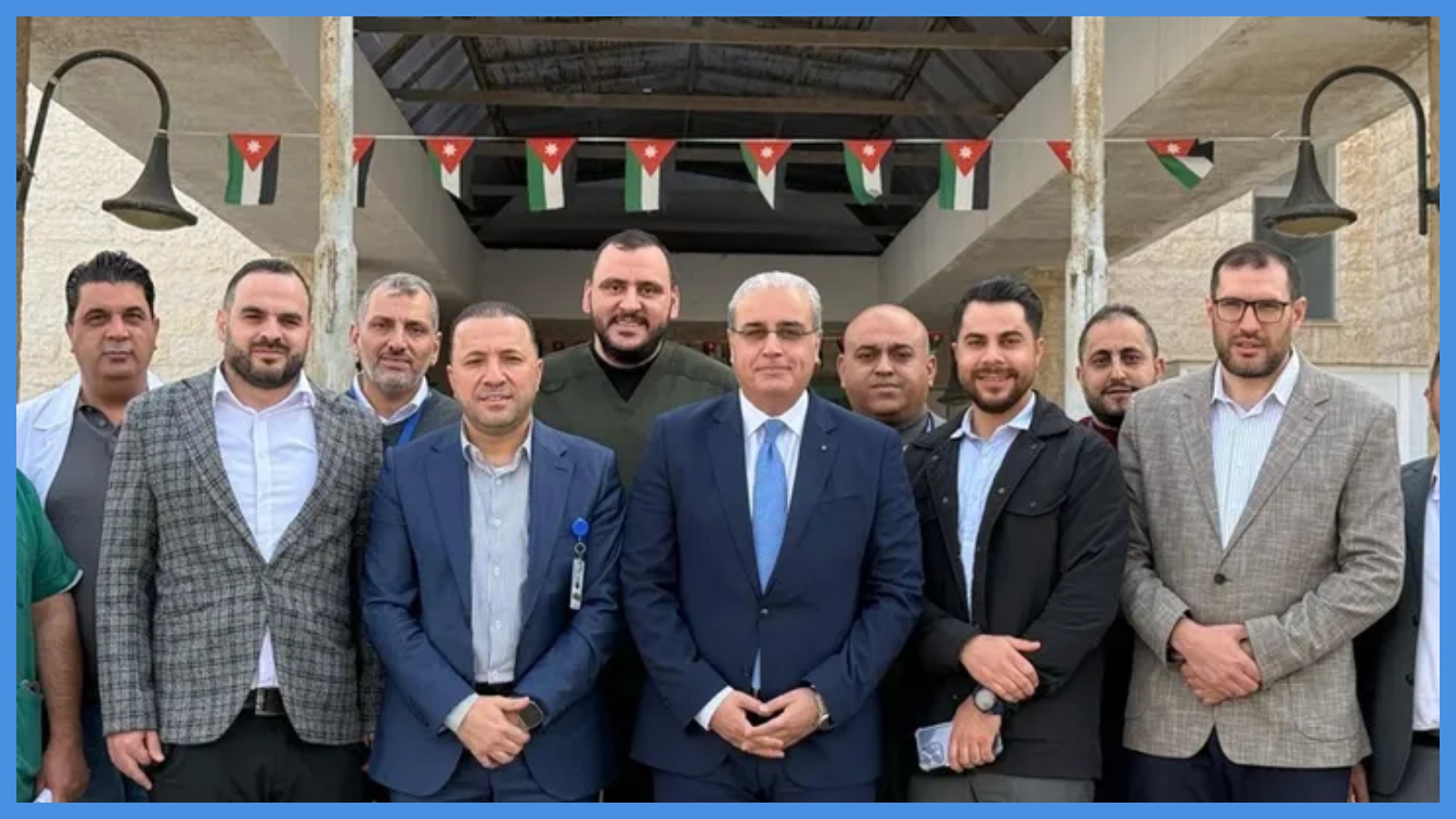 وزير الصحة يكرم كوادر مستشفى الرمثا 