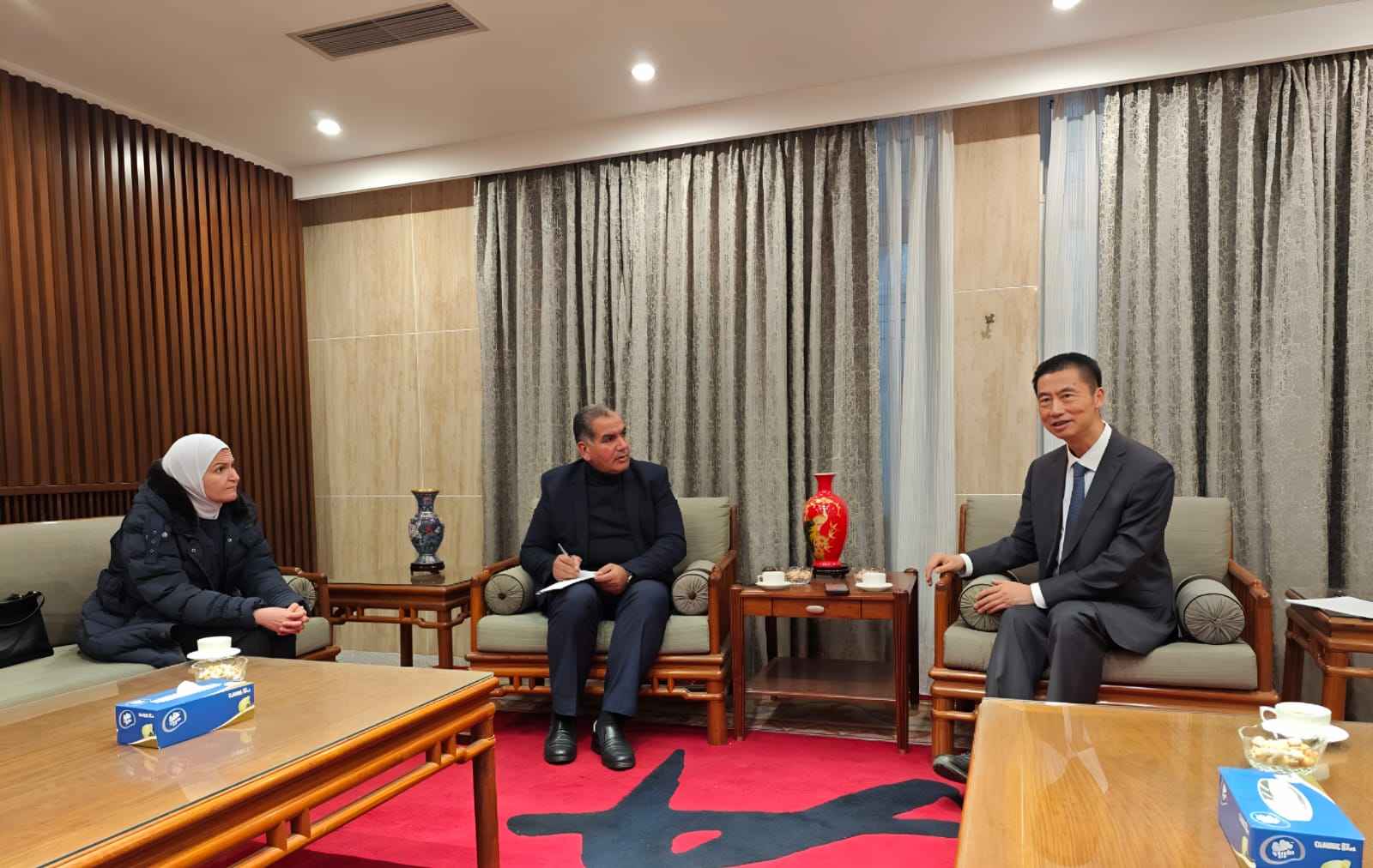   السفير الصيني: نقدر دور الأردن في ايصال المساعدات لغزة