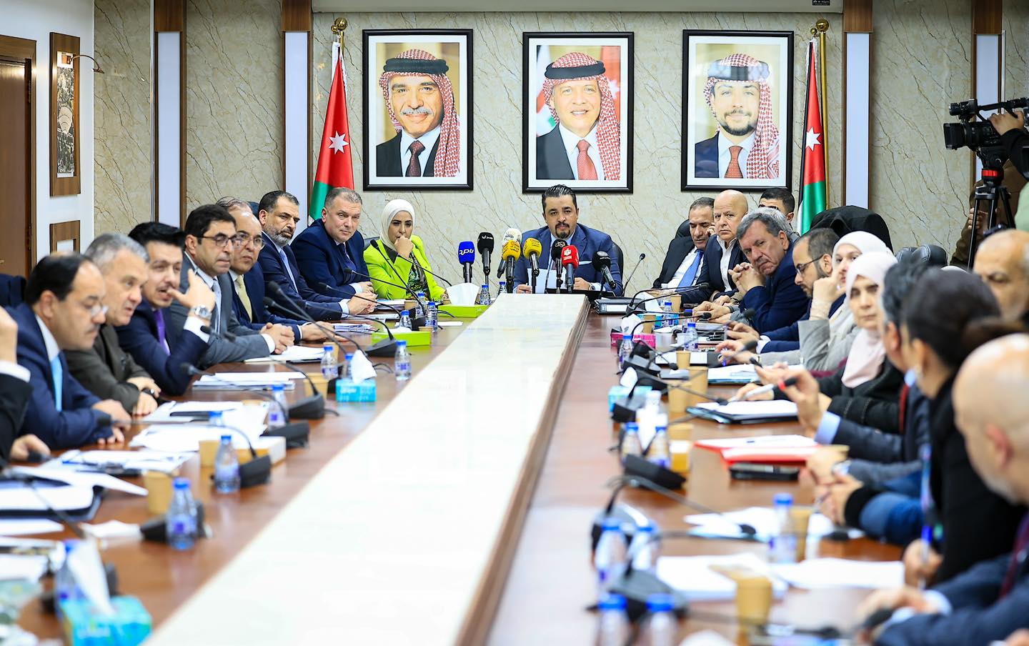  العمل النيابية تناقش معدل الضمان مع جمعيتي البنوك ورجال الأعمال 