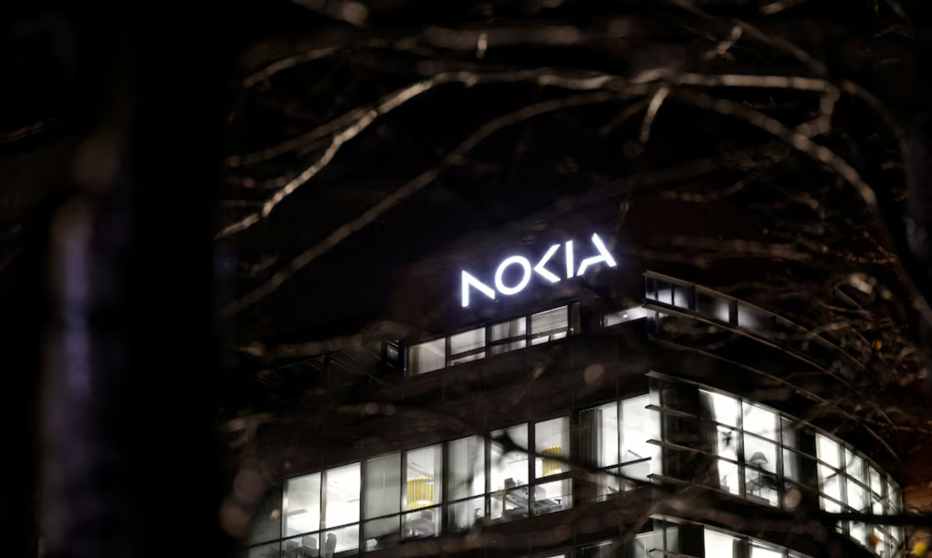 نوكيا تخطط لاستثمار 4 مليارات دولار في الذكاء الاصطناعي بأمريكا