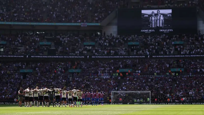 ليفربول يرد على قلة احترام جماهير بالاس