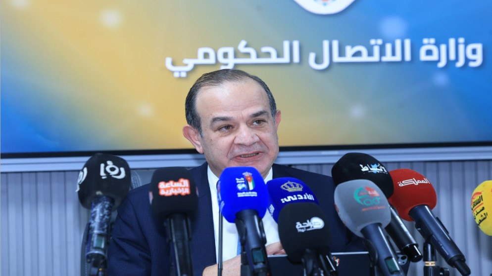 الحكومة تلتزم برقمنة جميع الخدمات قبل نهاية 2026