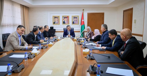 العمل النيابية تؤكد أهمية تعزيز الحماية الاجتماعية