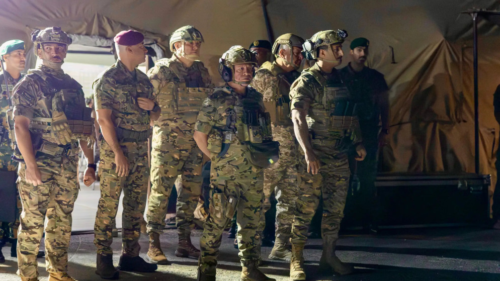 الملك يتابع تمرين أسود الهواشم بمشاركة ولي العهد