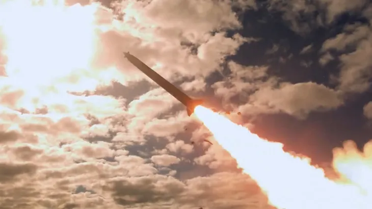 انفجارات بالأراضي المحتلة والملايين يهربون للملاجئ ..  تطورات