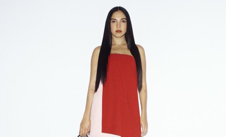 سلمى أبو ضيف سفيرة جديدة لدار Loewe