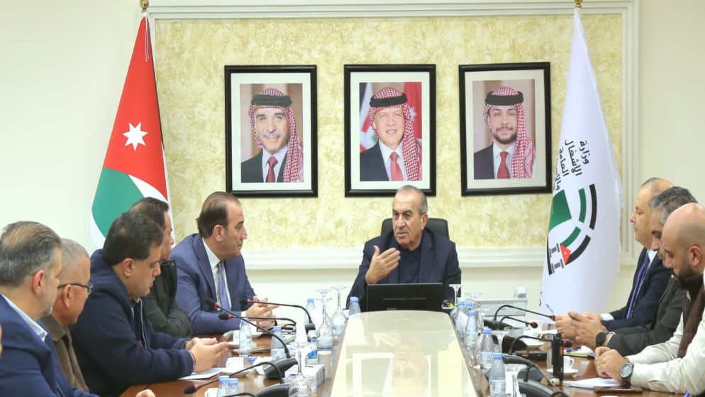 وزير الأشغال يكشف عن توجه لإنشاء وحدة متخصصة بالبنية التحتية