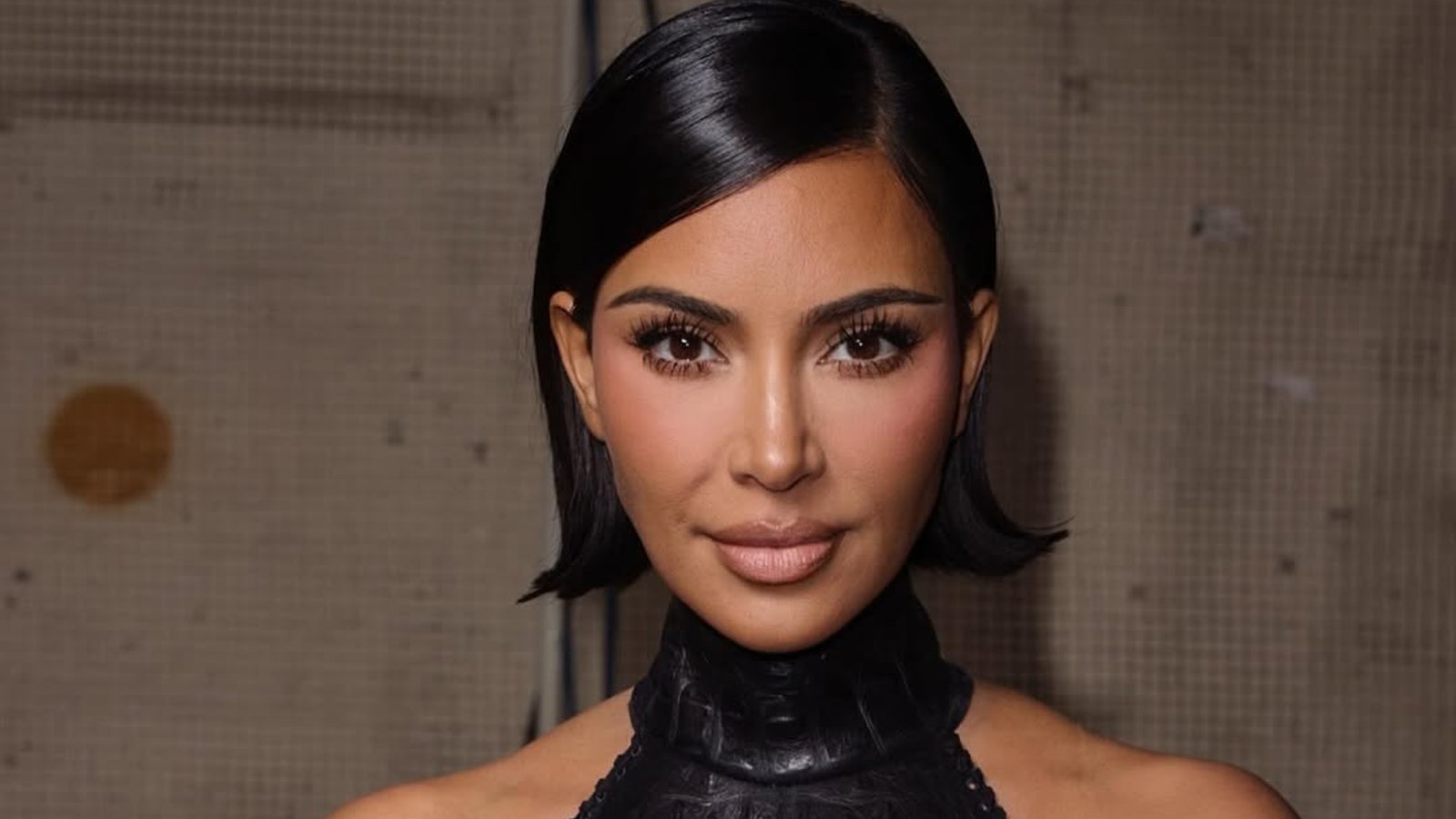 كيم كارداشيان توثّق لحظة أمومية مبهجة .. صور 