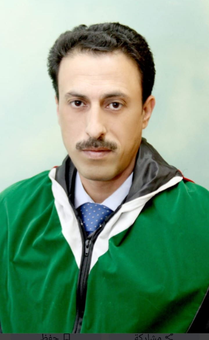 الدكتور عمر المخزومي الف مبارك الأستاذيه