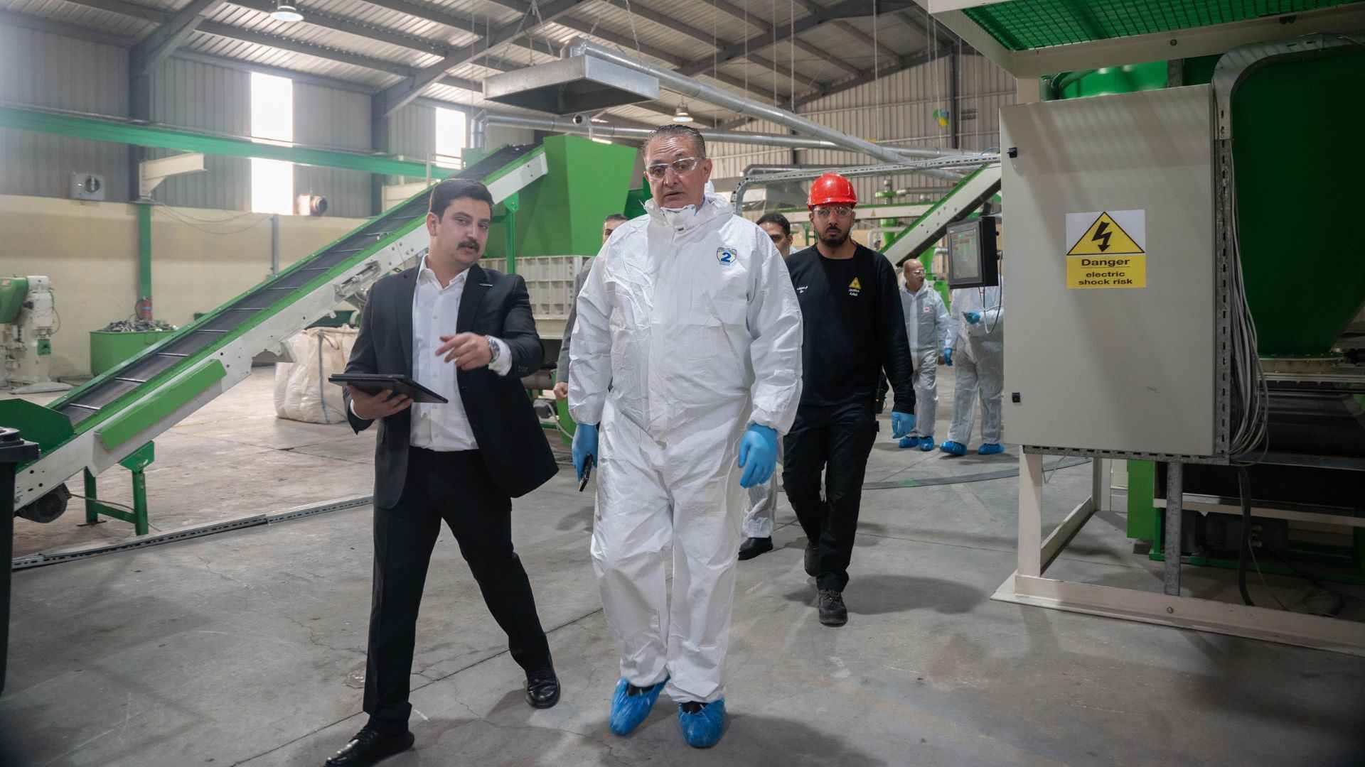 وزير البيئة يزور شركة البيئة الخضراء كلين سيتي