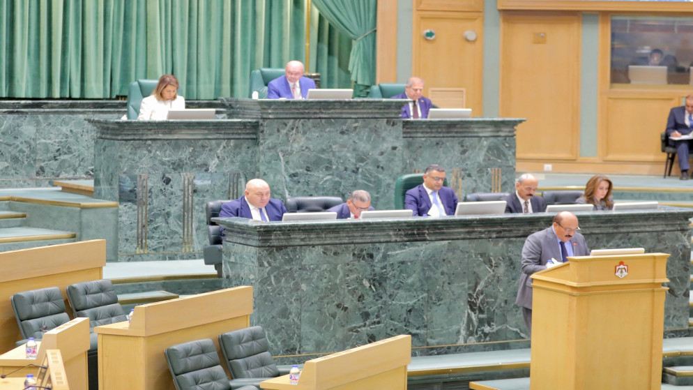 الأعيان يقر معدلي التنفيذ الشرعي والجريدة الرسمية