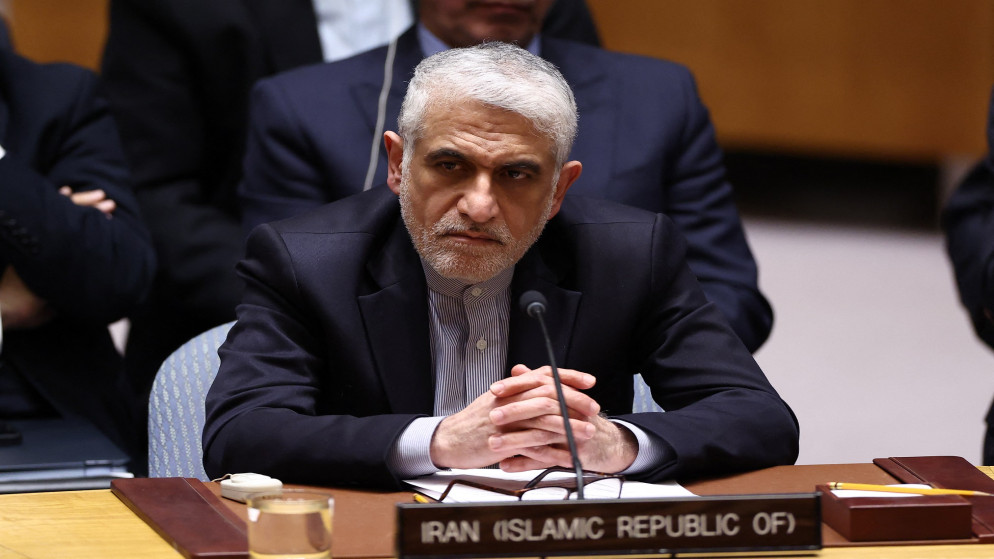 إيران: مقتل أكثر من 100 طفل في هجوم استهدف مدرسة