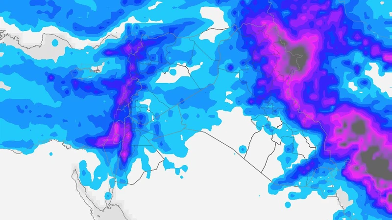 منخفض جوي من الدرجة الثالثة يؤثر على المملكة الاثنين بأمطار غزيرة 
