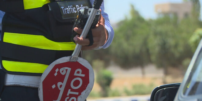 تحذير من أزمات تزامن الرواتب مع رمضان