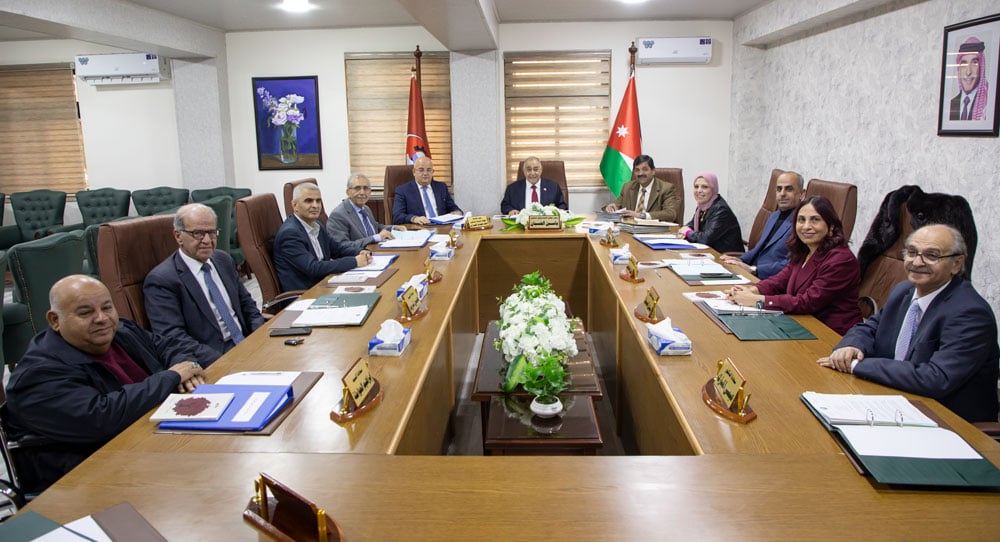 الهاشمية تفتح القبول المباشر للبرنامج الموازي في 8 تخصصات