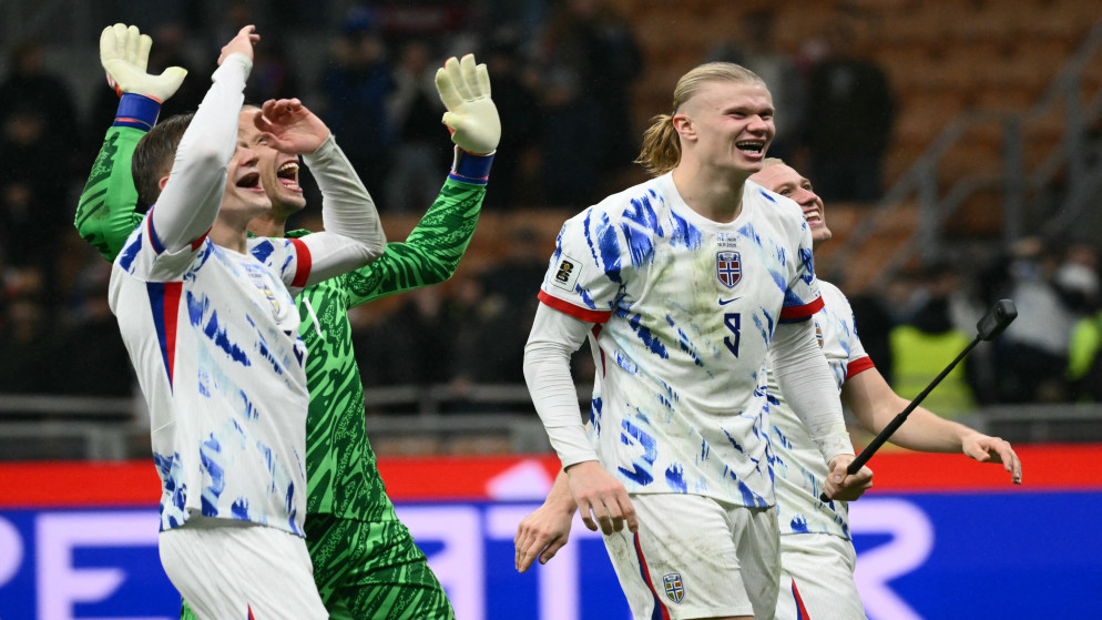 النرويج تتأهل لكأس العالم وإيطاليا إلى الملحق