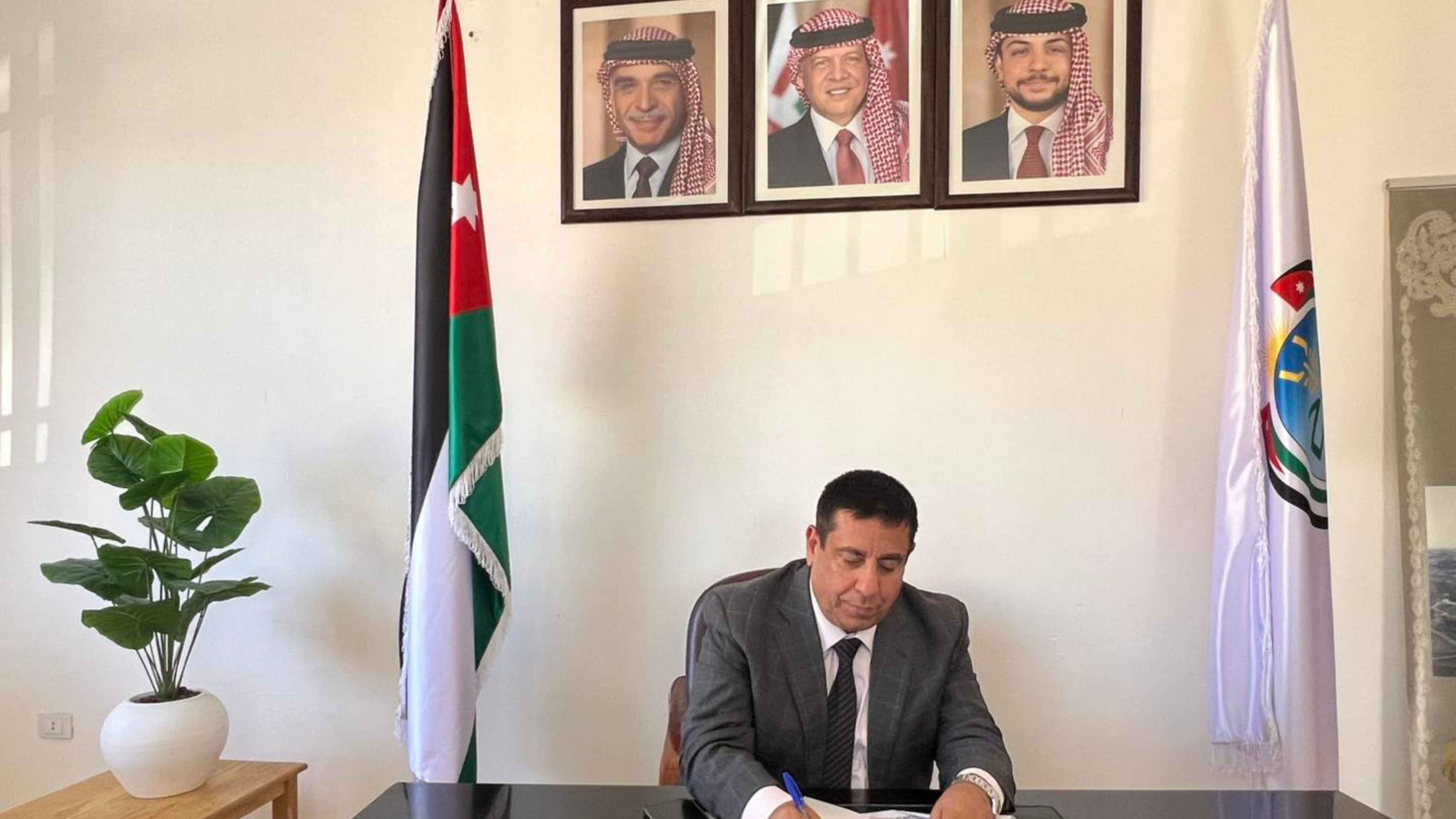 بلدية الكرك تبدأ تجهيز غرفة عمليات مركزية للأزمات