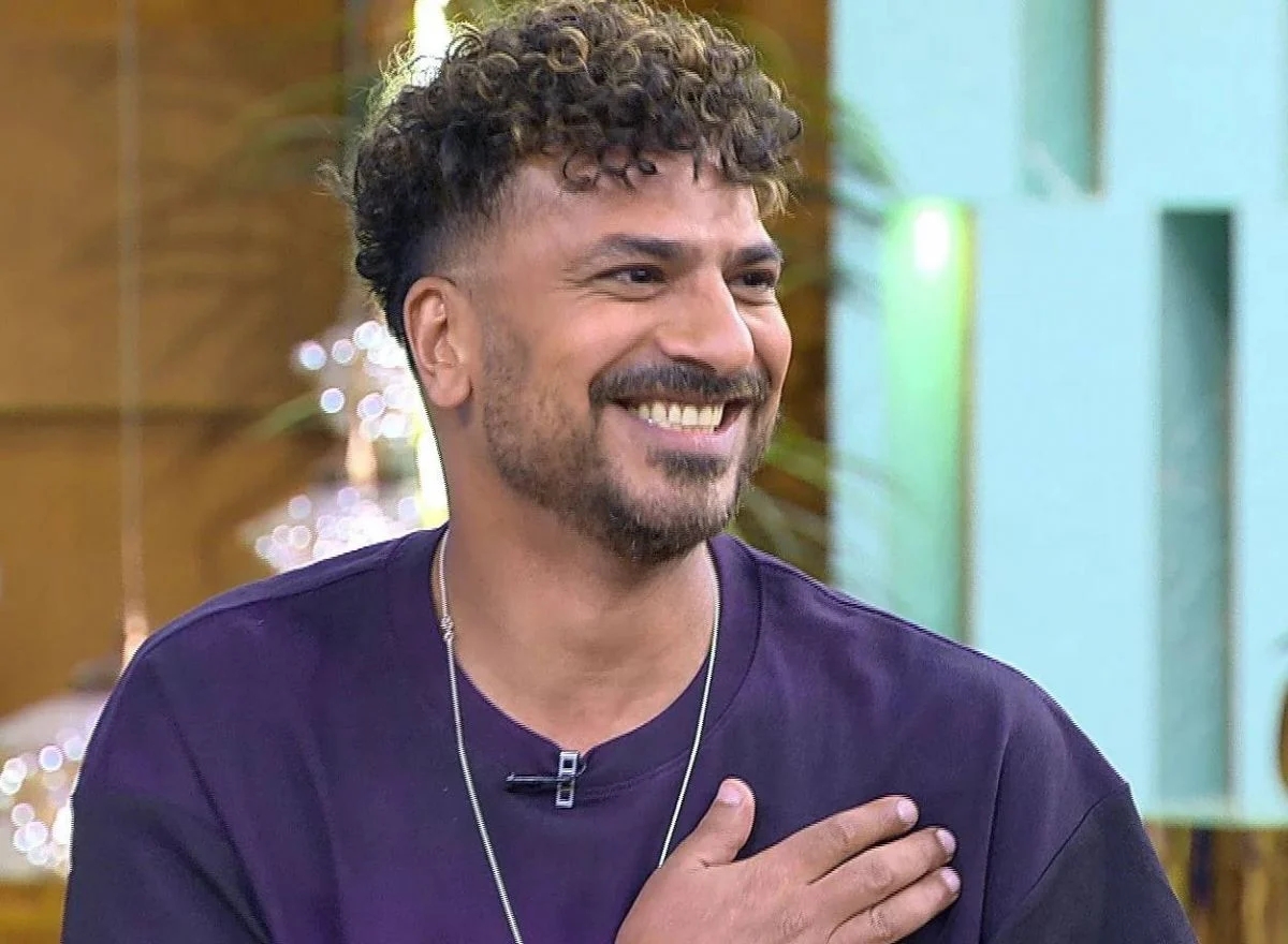 فنان يطلق زوجته بالثلاثة عبر الإنستغرام