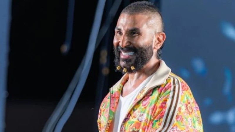 أحمد سعد يتراجع عن إطلالته المثيرة ويؤكد: تبت عن أي شيء يزعّل جمهوري
